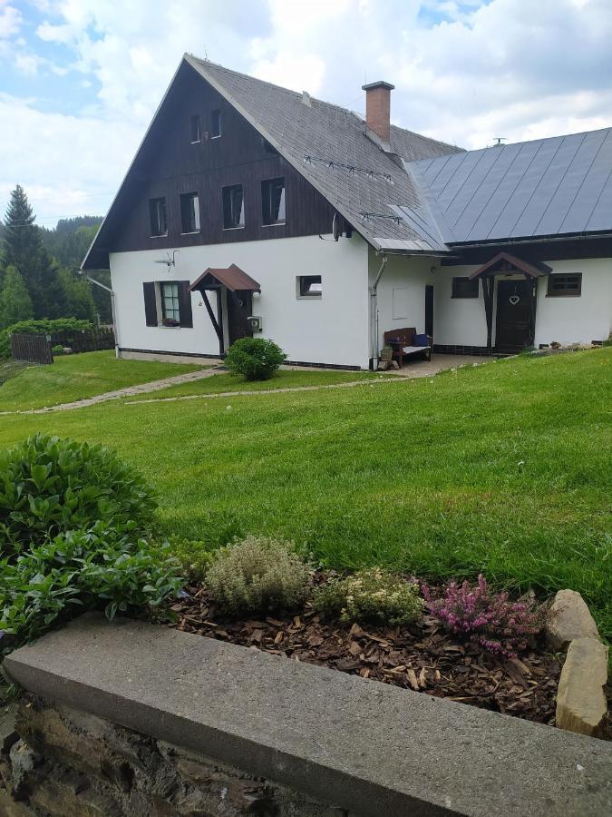 U Tomicku Hotel Paseky nad Jizerou Kültér fotó