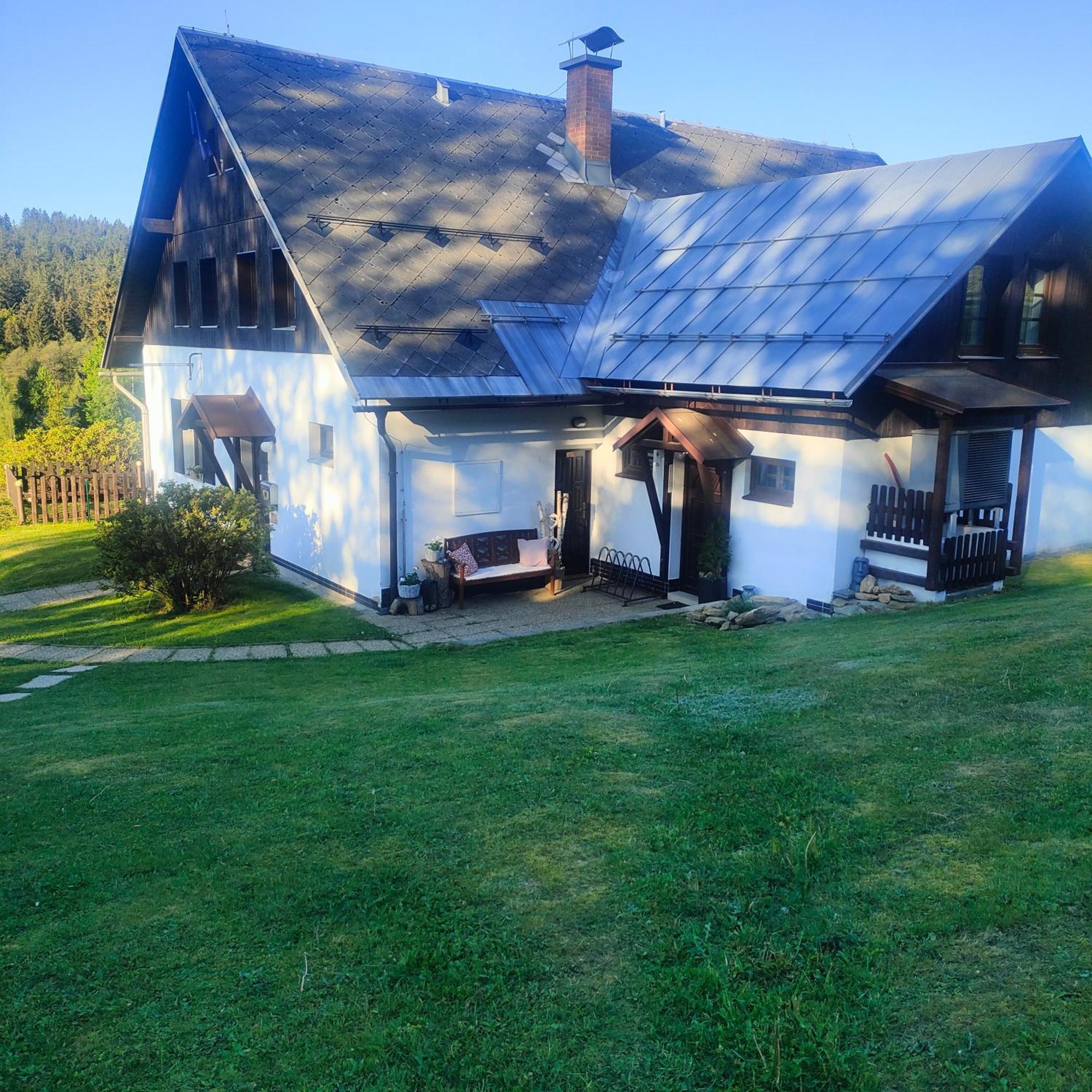 U Tomicku Hotel Paseky nad Jizerou Kültér fotó